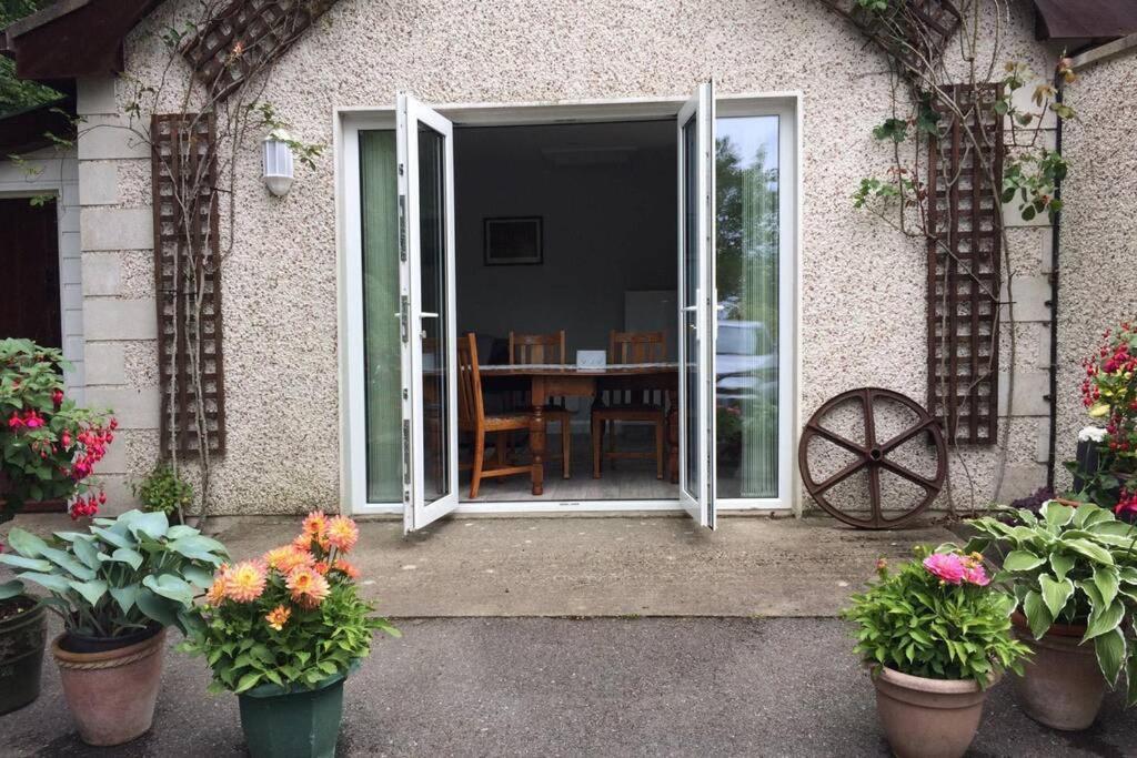 Mews With Garden Views Daire Carlow Dış mekan fotoğraf